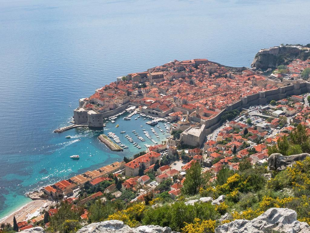 Apartment Svea - Free Parking Dubrovnik Bagian luar foto