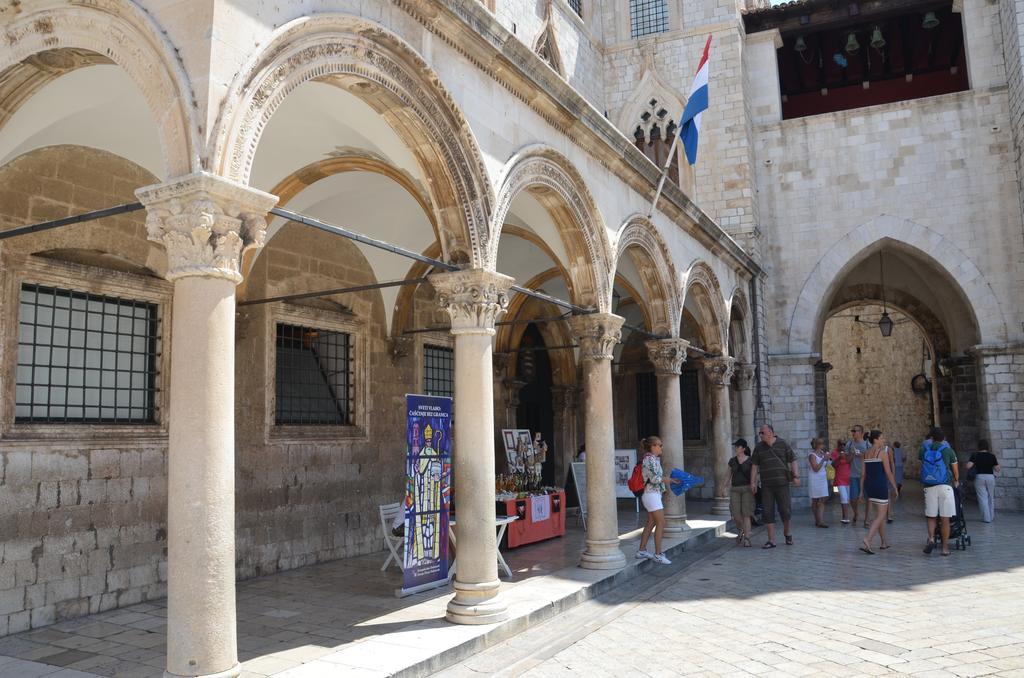 Apartment Svea - Free Parking Dubrovnik Bagian luar foto